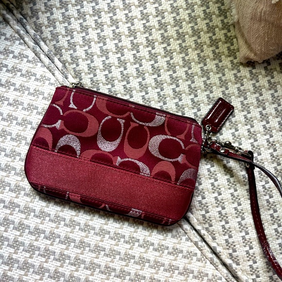 Coach Wristlet - Picture 1 of 3
